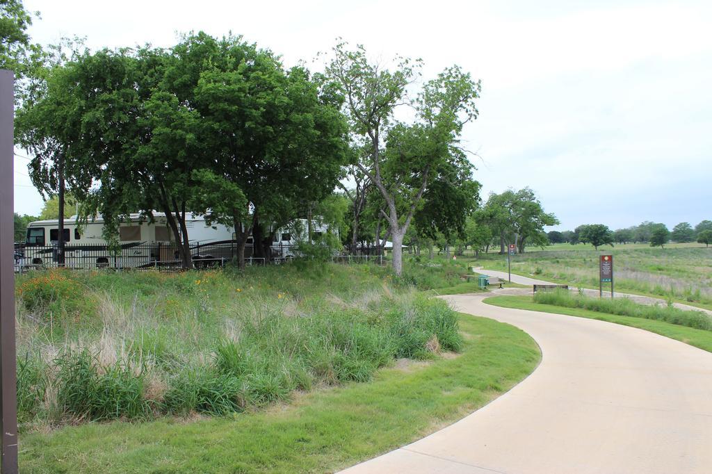 Travelers World Rv Campsite 3*