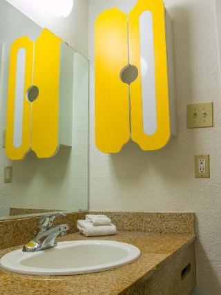 Hotel Deluxe Near Lackland Afb San Antonio