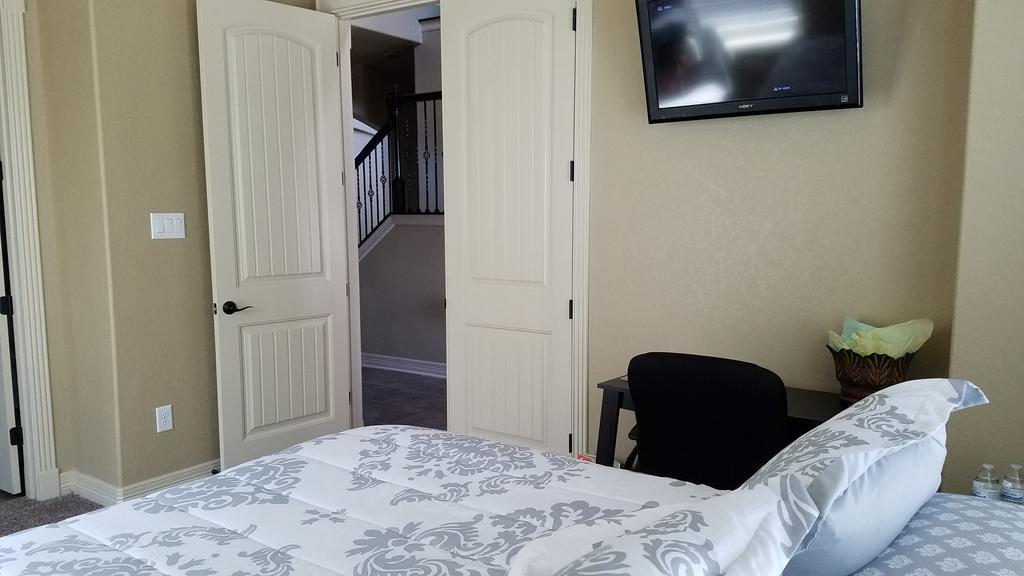 Homestay The Jasmine San Antonio