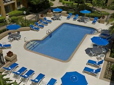 Courtyard By Marriott Airport 3*