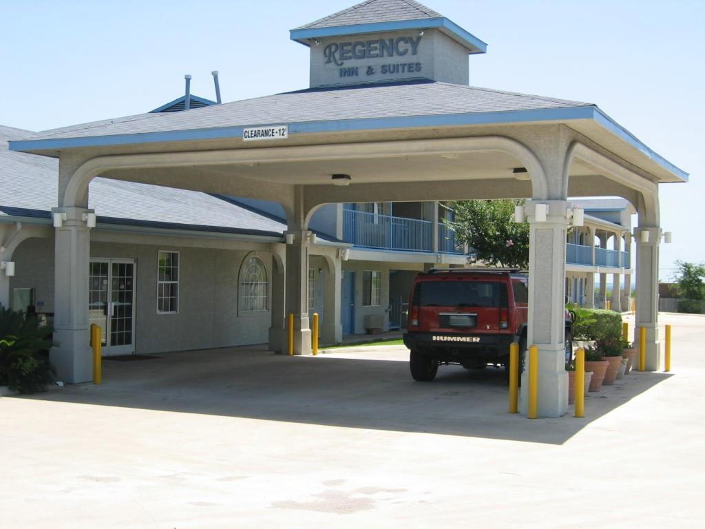 Regency And Motel San Antonio