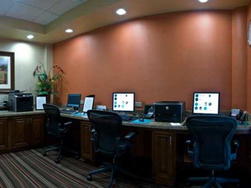 Hotel Embassy Airport San Antonio