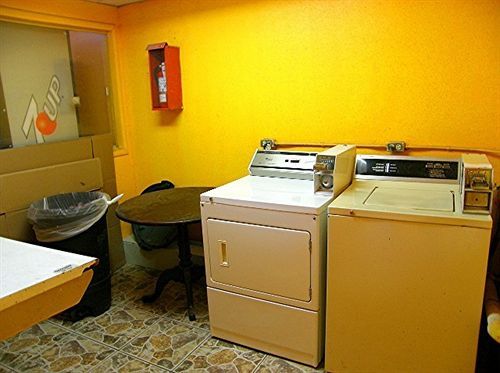 Oyo Lackland Air Force Base West Hotel