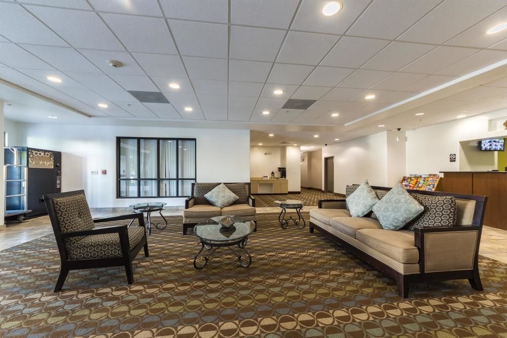 6 - East 2* San Antonio
