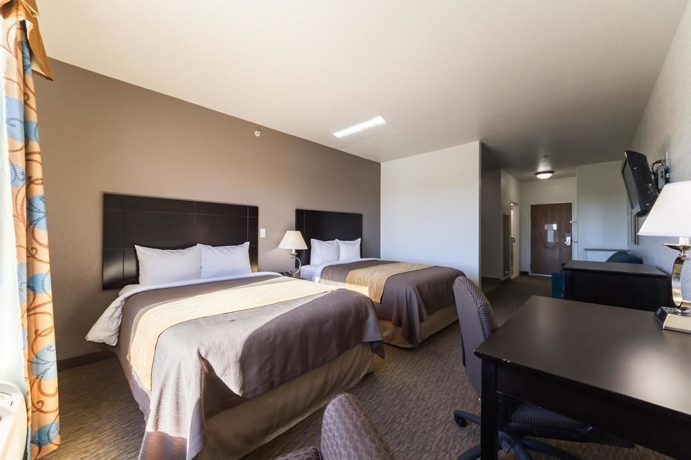 6 - East Hotel 2*