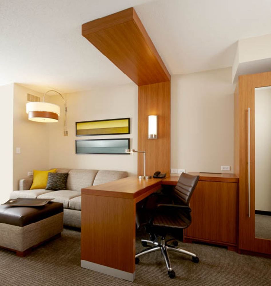 Hotel Hyatt Place Airport/quarry Market