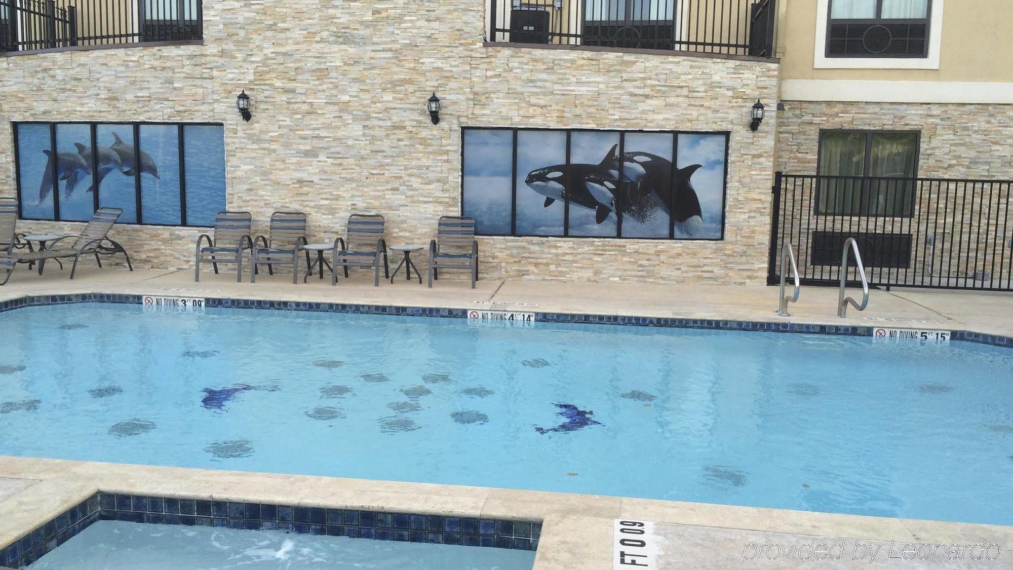 Express & Nw Near Seaworld By Ihg 2* San Antonio