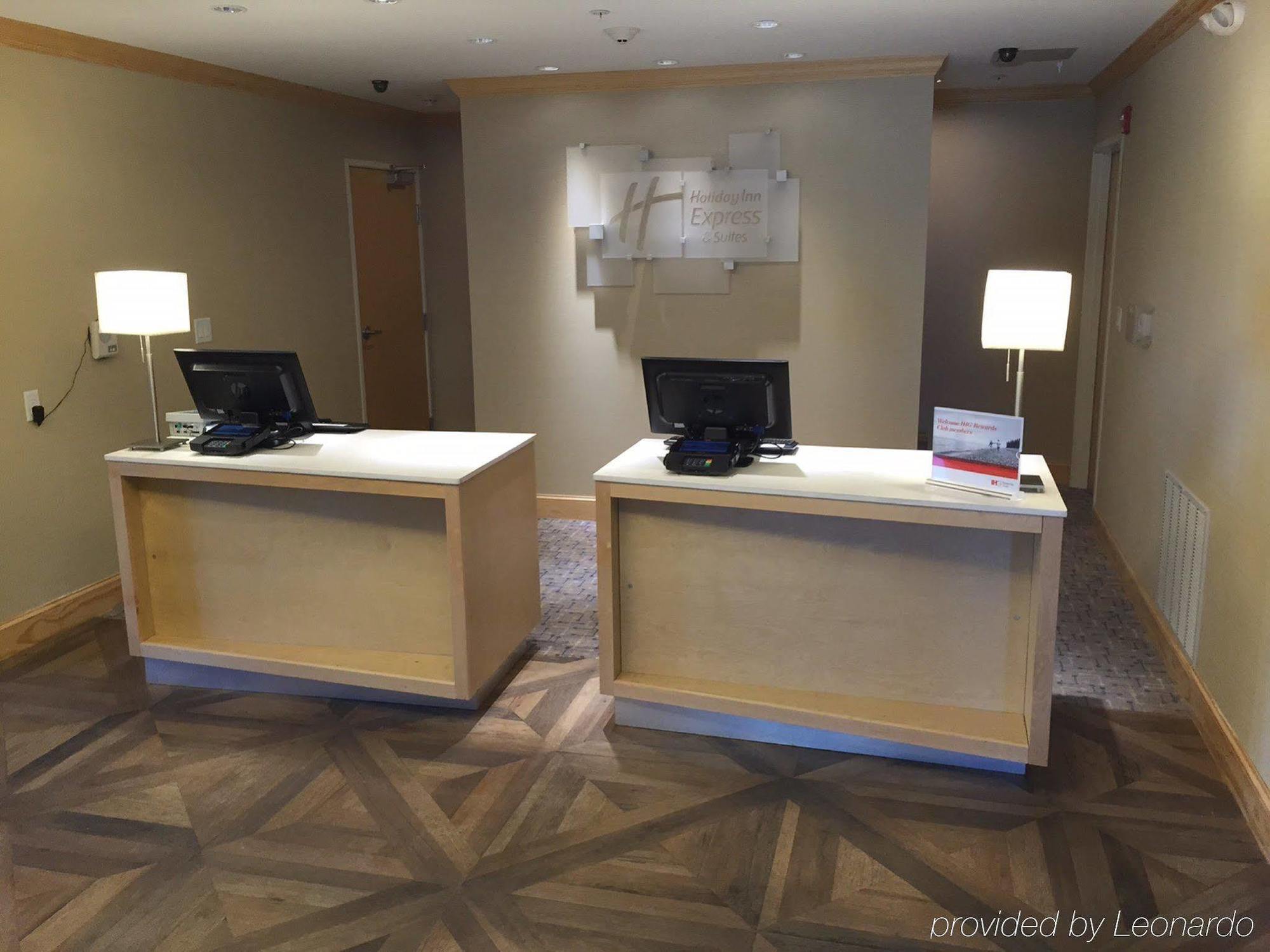 Express & Brooks Base By Ihg