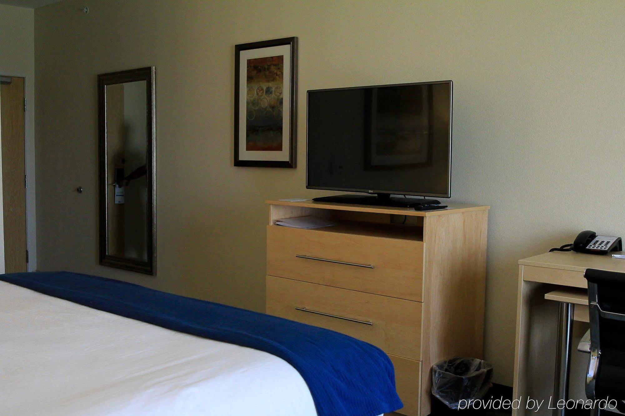 Express & Brooks Base By Ihg 3* San Antonio