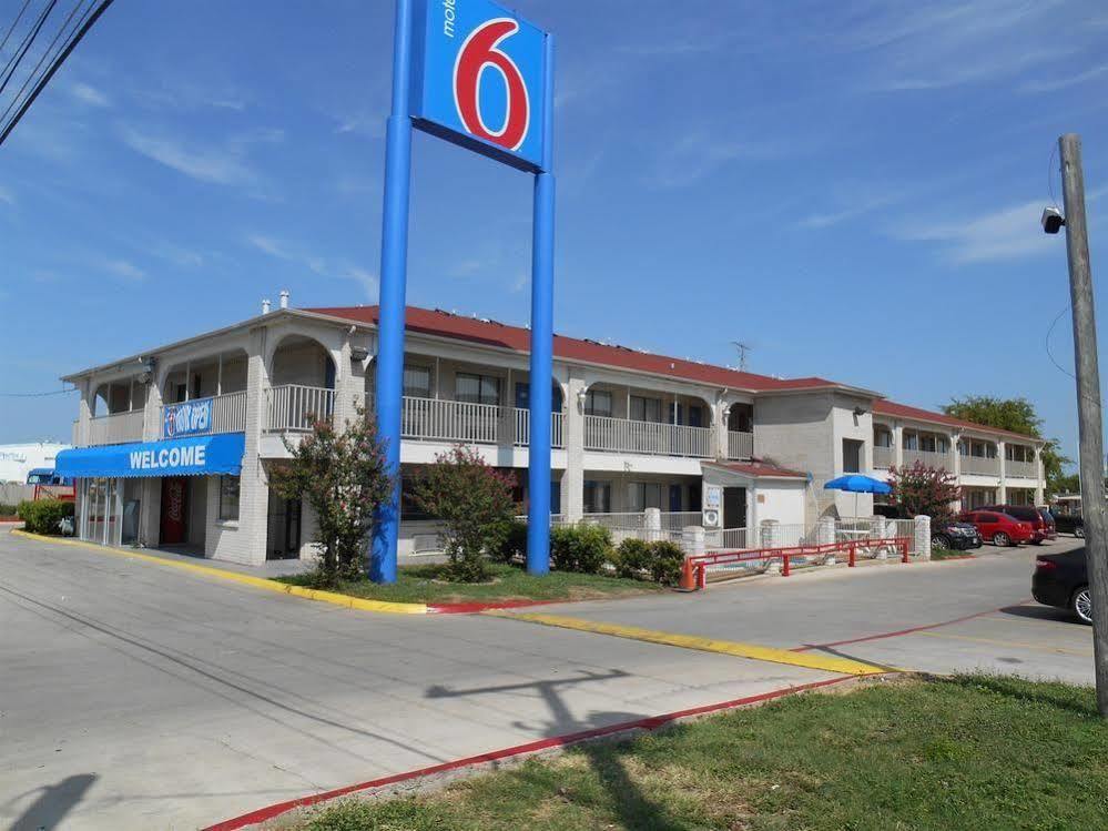 6 San Antonio, Tx - Frost Bank Center Hotel