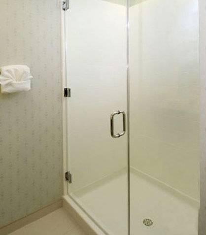 Hotel Springhill By Marriott Airport 3*