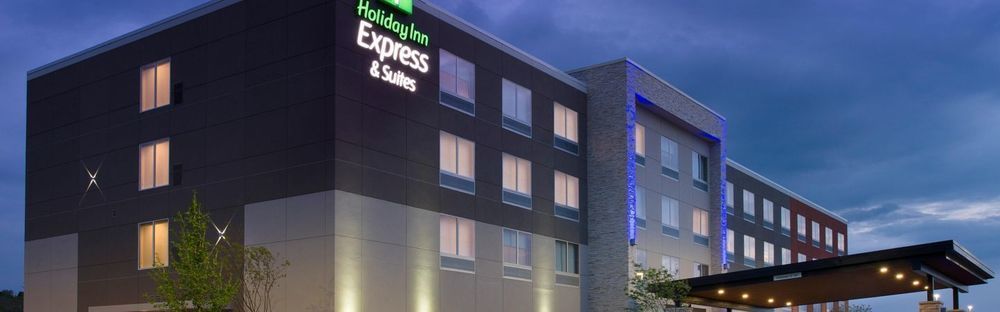 Hotel Express & North-windcrest By Ihg 3*