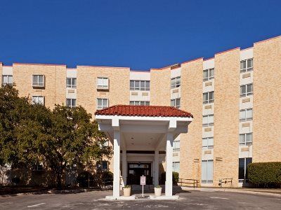 Hotel Ihg Army Hotels Bldg 1384 On Jbsa 2*