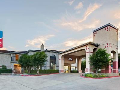 Hotel Surestay Plus By Best Western Airport San Antonio
