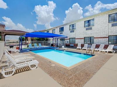 Surestay Plus By Best Western Airport 3* San Antonio