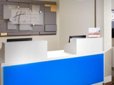 Express & - Downtown Market Area By Ihg Hotel 3*