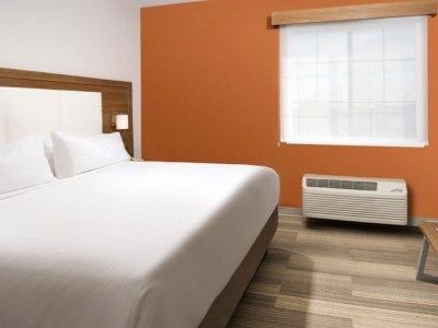 Hotel Express & - Downtown Market Area By Ihg 3*