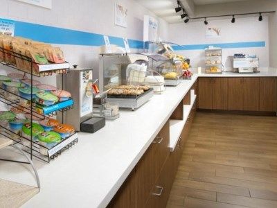 Express & - Downtown Market Area By Ihg 3*