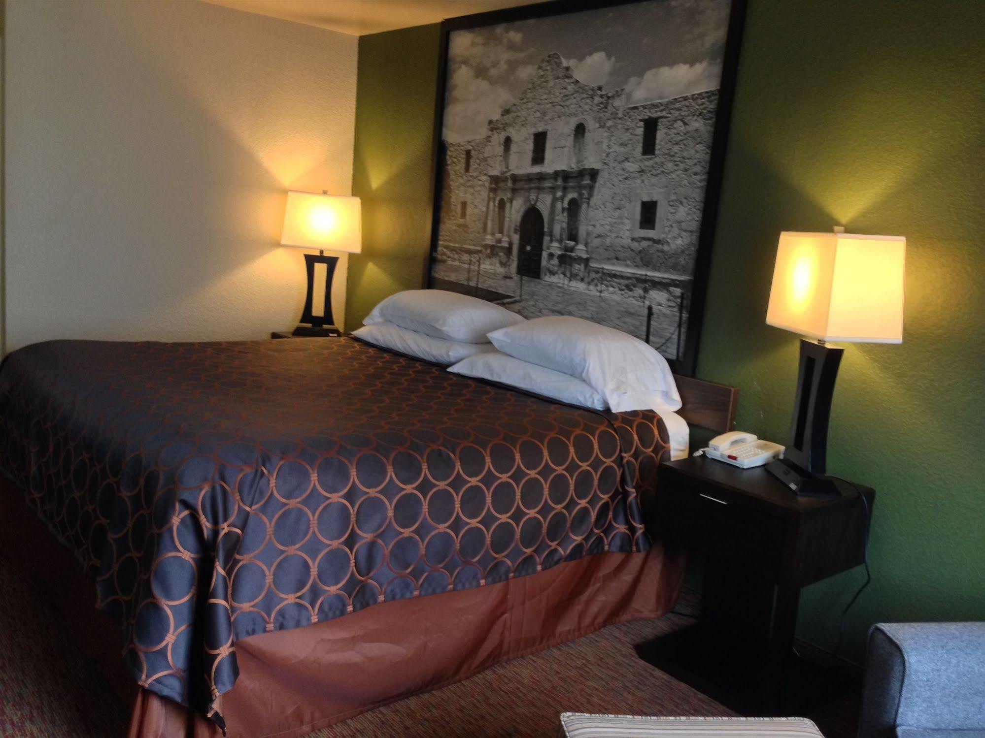 Surestay Plus By Best Western Airport