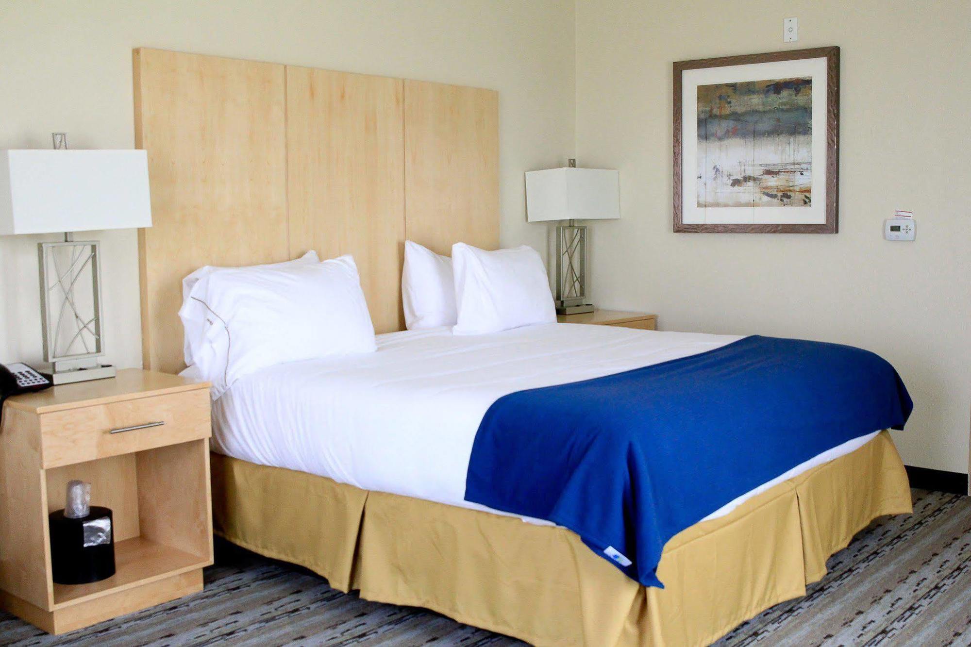 Express & Brooks Base By Ihg San Antonio