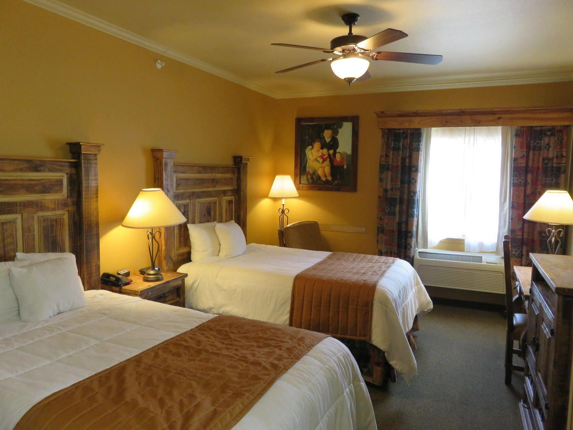 La Hacienda Hotel