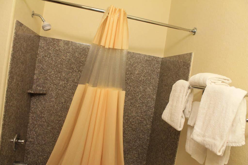 Days By Wyndham At Palo Alto Hotel 2*