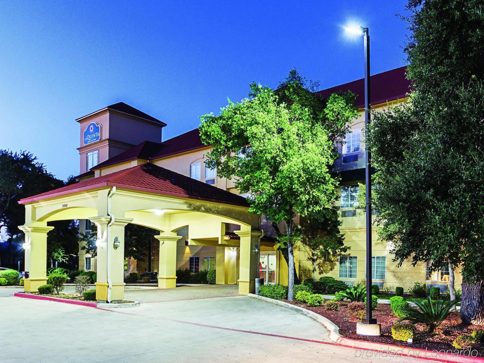 Hotel La Quinta By Wyndham San Antonio The Dominion