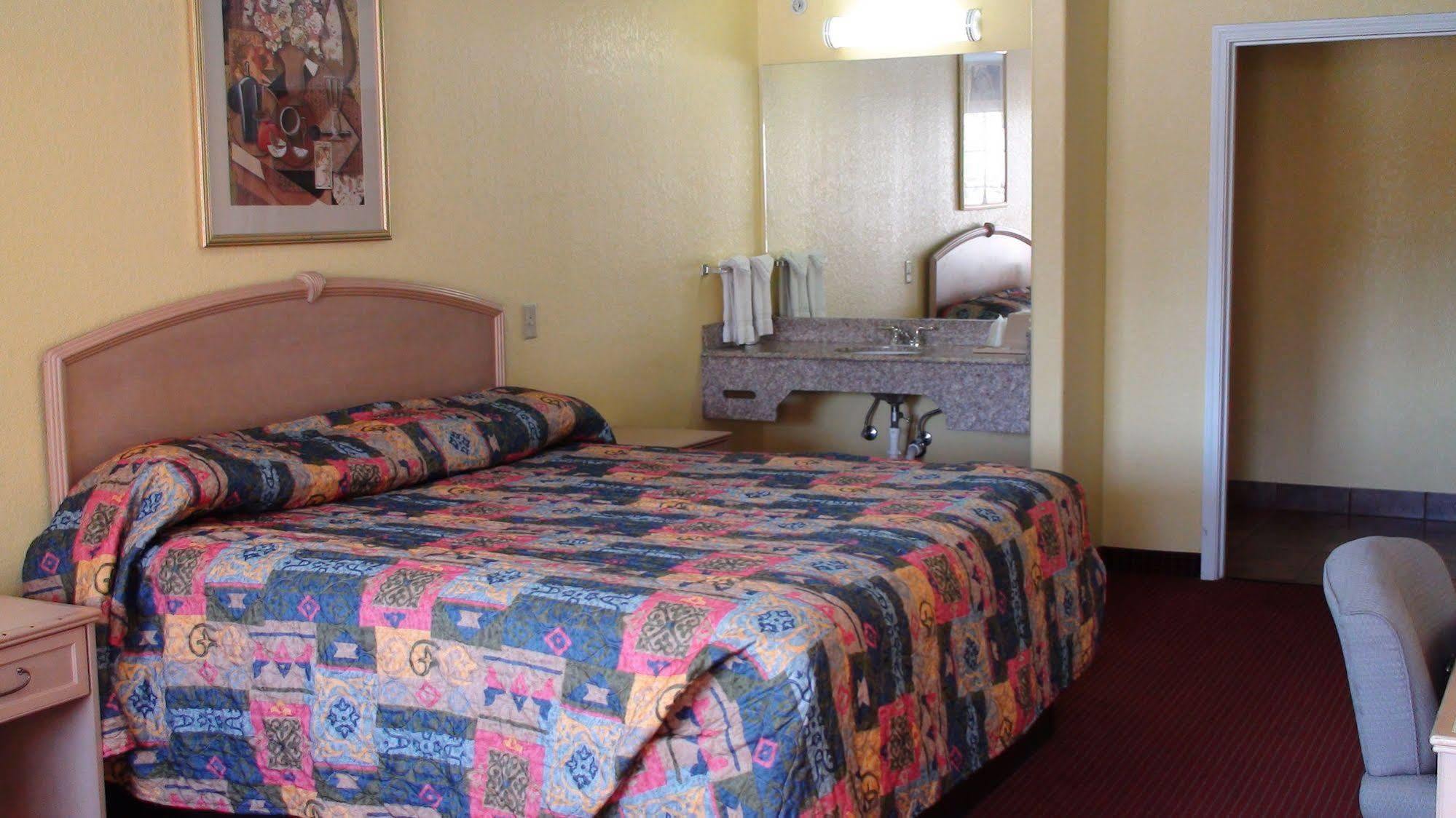 Motel Winnquest Near Ft. Sam Houston San Antonio