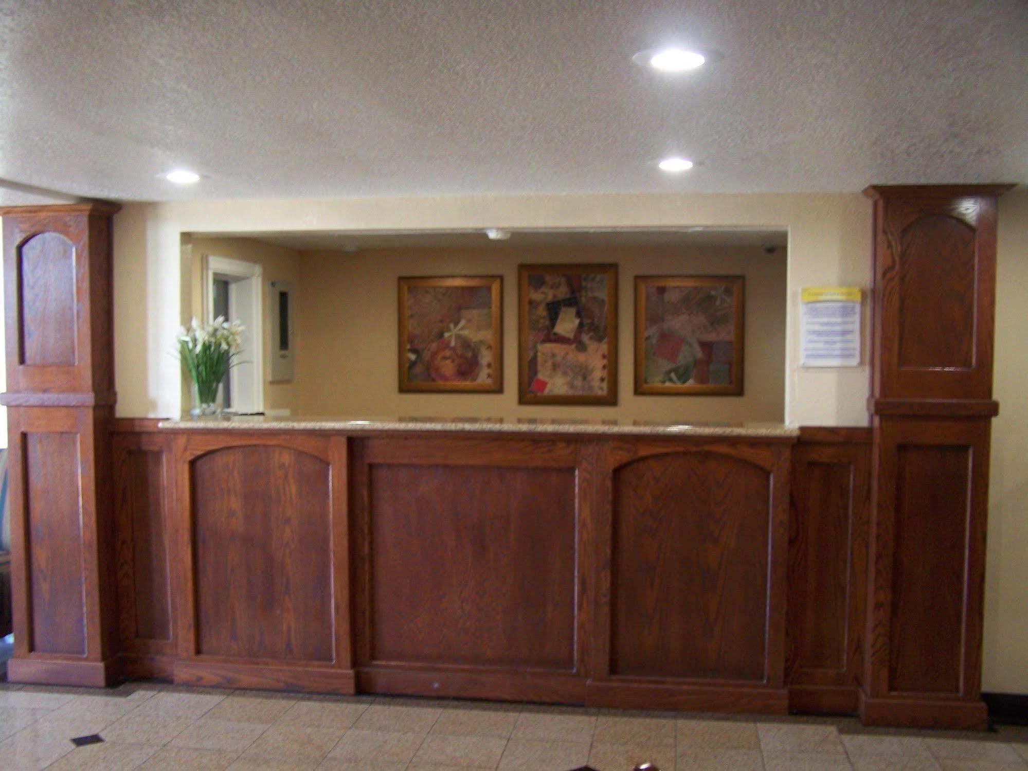 The At Market Square 2* San Antonio