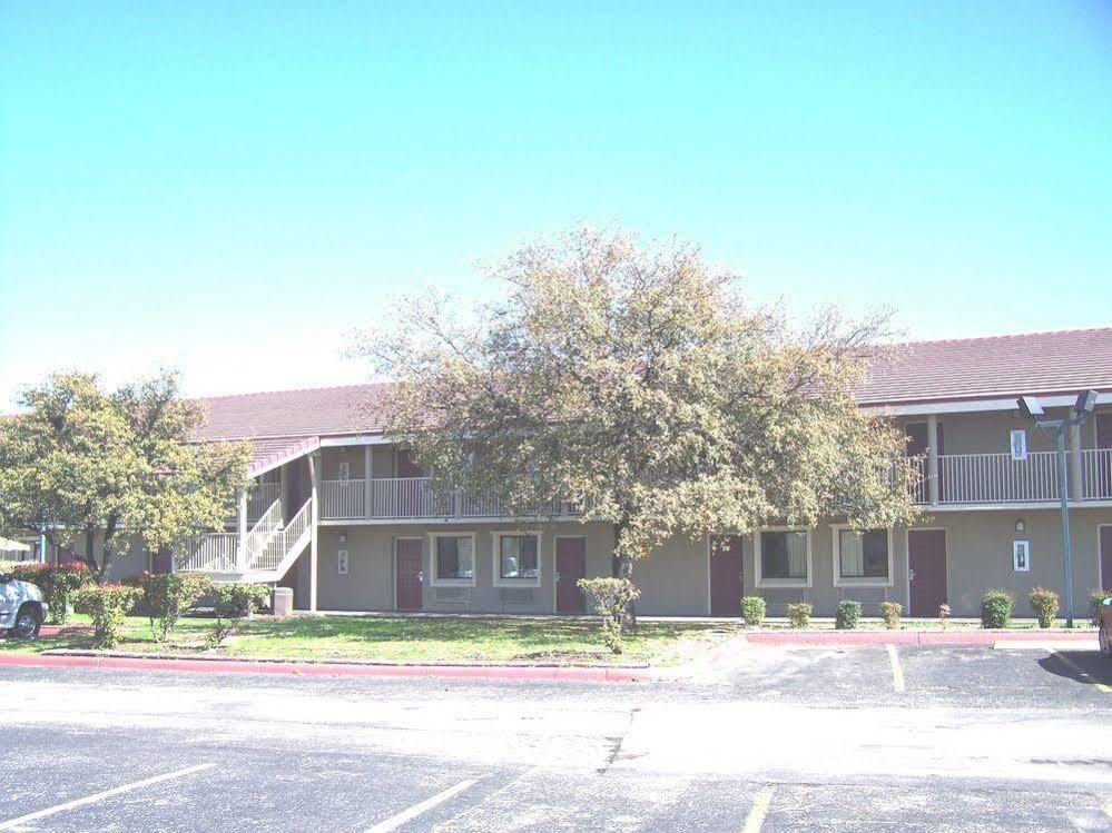 Motel The At Market Square