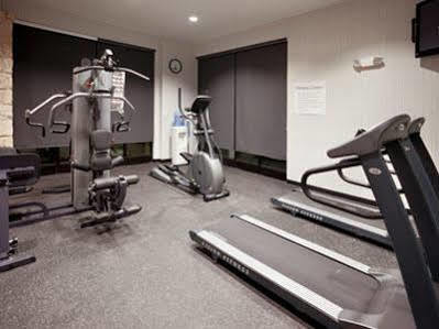 Hotel North Stone Oak Area By Ihg 3*