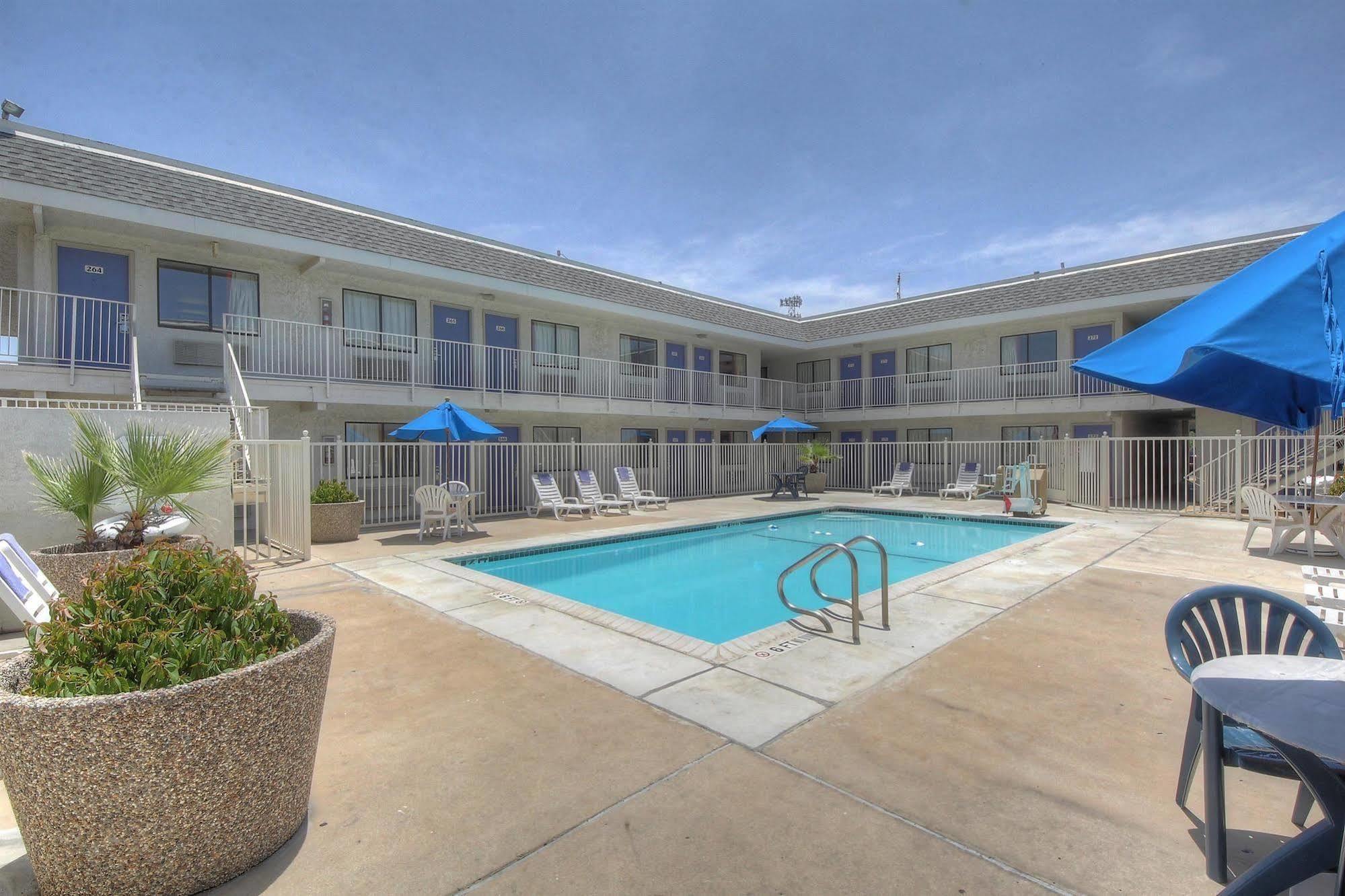 6-san Antonio, Tx - Sam Houston 2* San Antonio