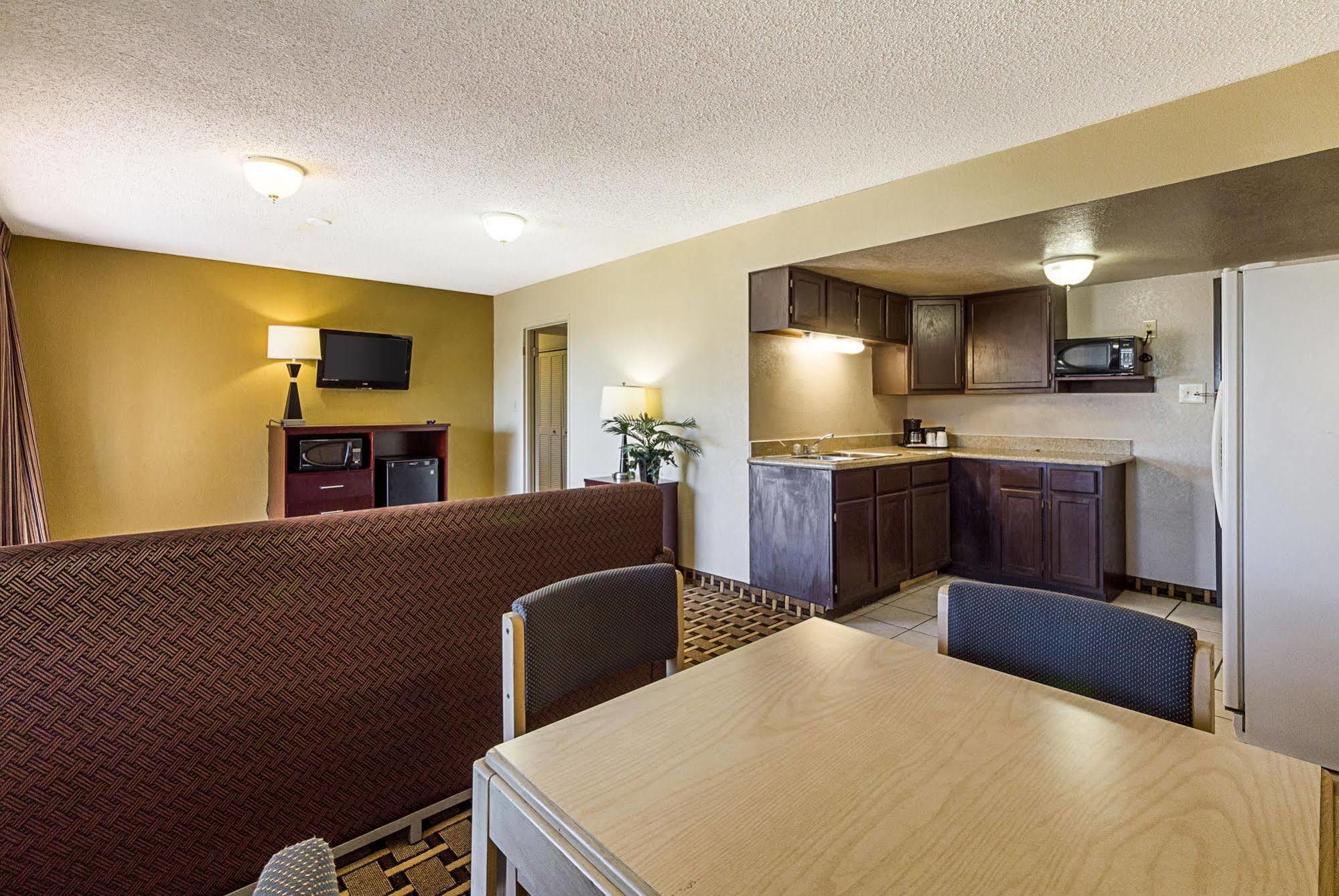 Hotel Surestay By Western North