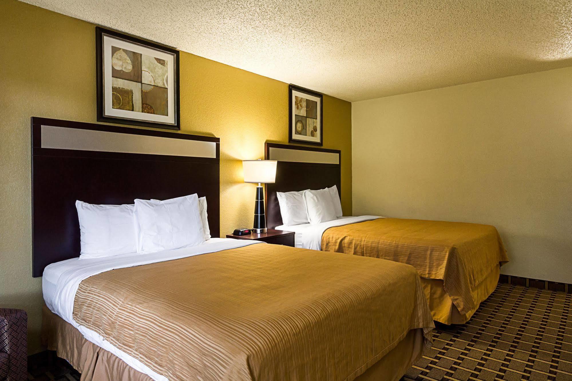 Hotel Surestay By Western North 3*