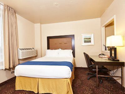 Ihg Army Hotels Bldg 1384 On Jbsa Hotel San Antonio