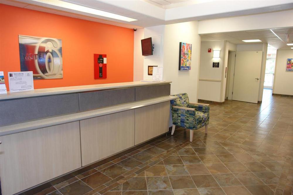 Baymont By Wyndham Airport