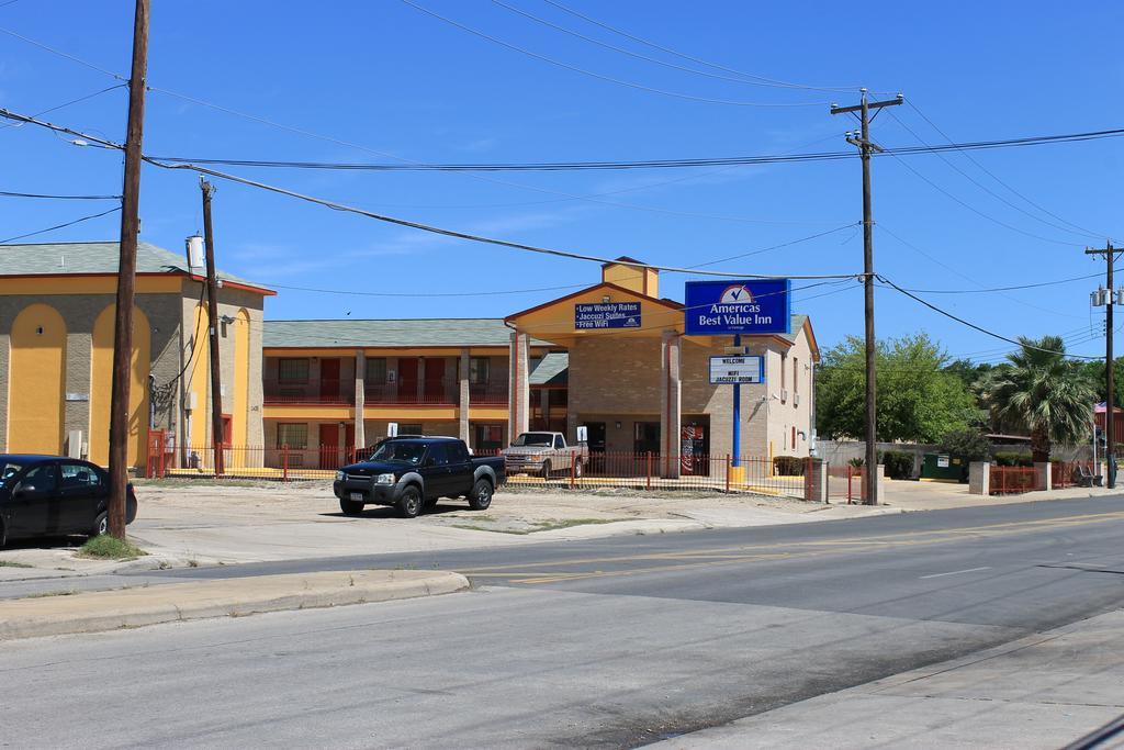 Americas Best Value San Antonio/lackland Afb 2*