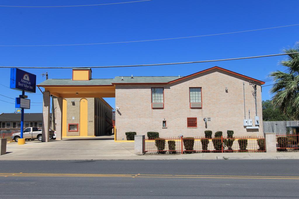 Americas Best Value San Antonio/lackland Afb Motel 2*