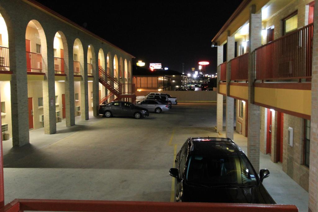 Americas Best Value San Antonio/lackland Afb Motel