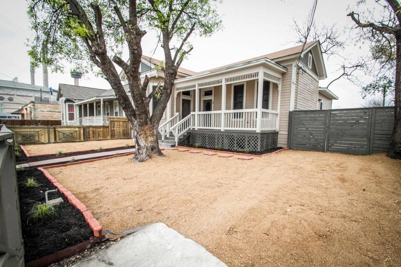 Wyoming St Restored Historic 2br/1ba Downtown