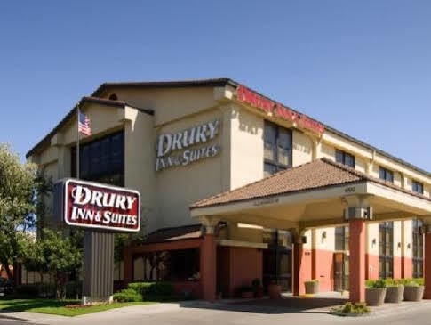 Drury & Northeast Hotel