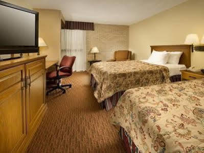 Hotel Drury & Northeast 3*