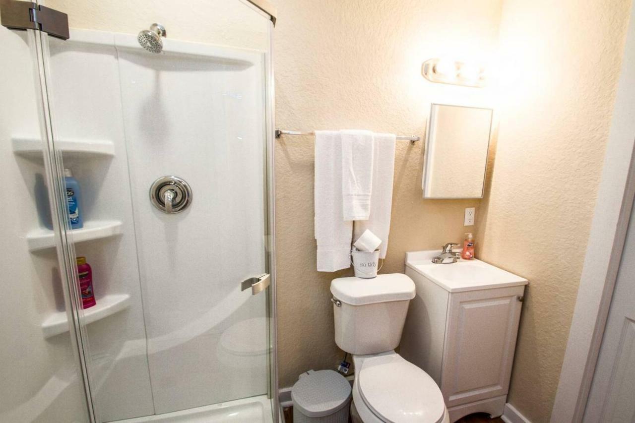 Apartment Remodeled Studio Near Downtown