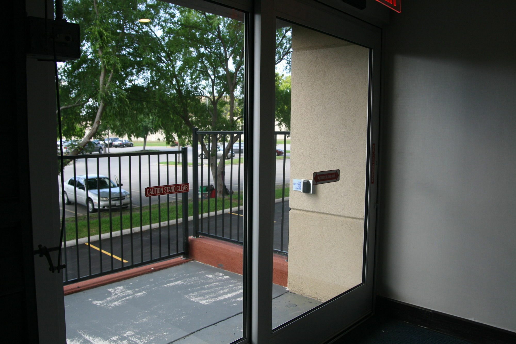Hotel Express & Medical - Six Flags By Ihg