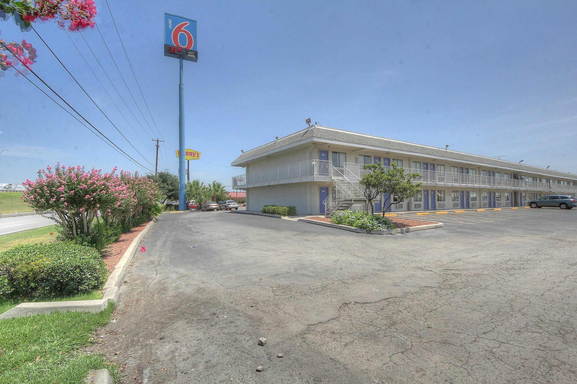 6-san Antonio, Tx - Sam Houston Area Hotel San Antonio