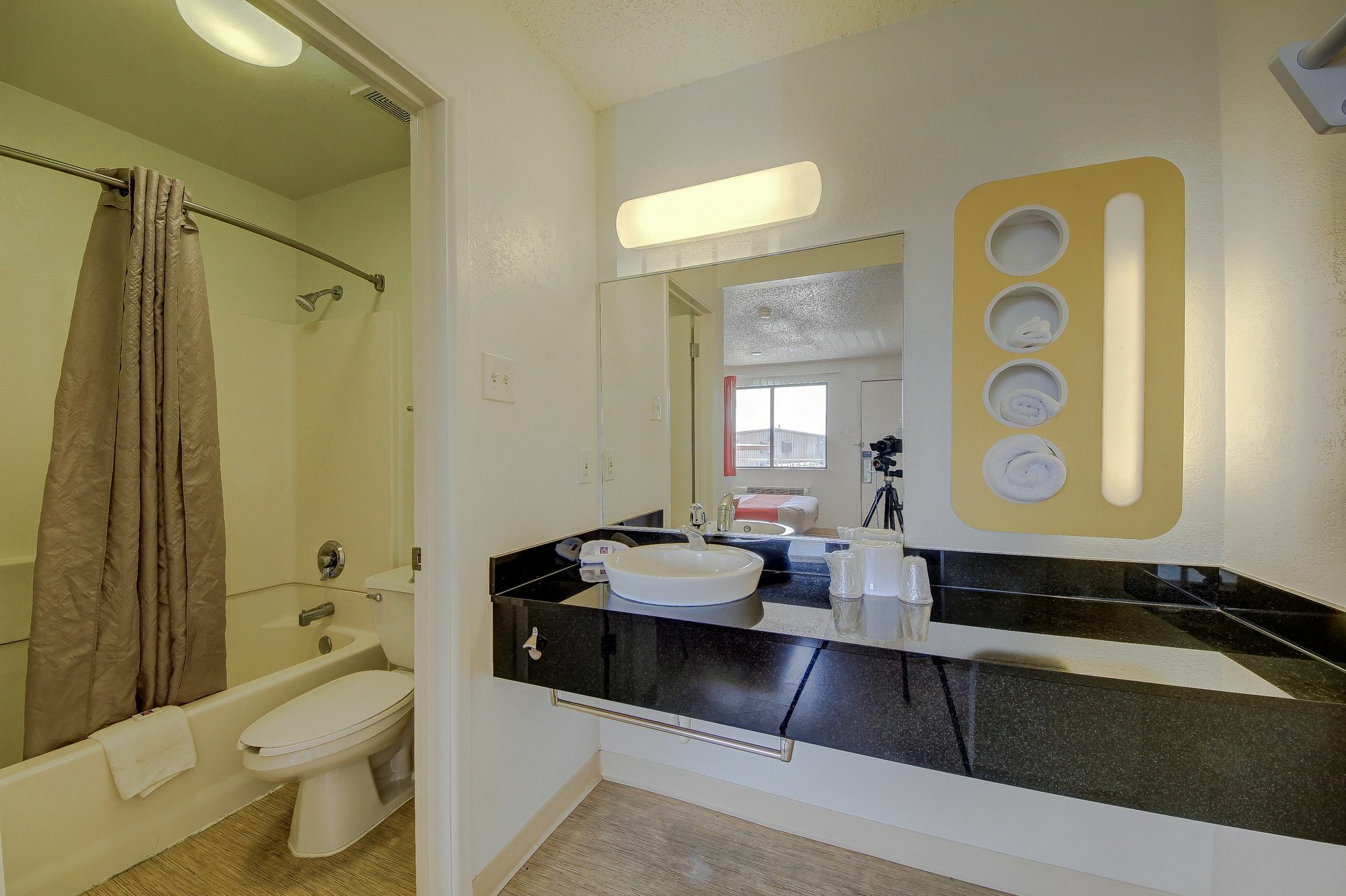 Hotel 6-san Antonio, Tx - Sam Houston Area