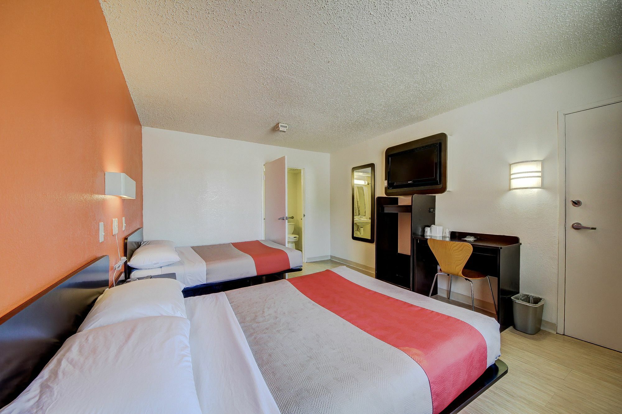 6-san Antonio, Tx - Sam Houston Area Hotel
