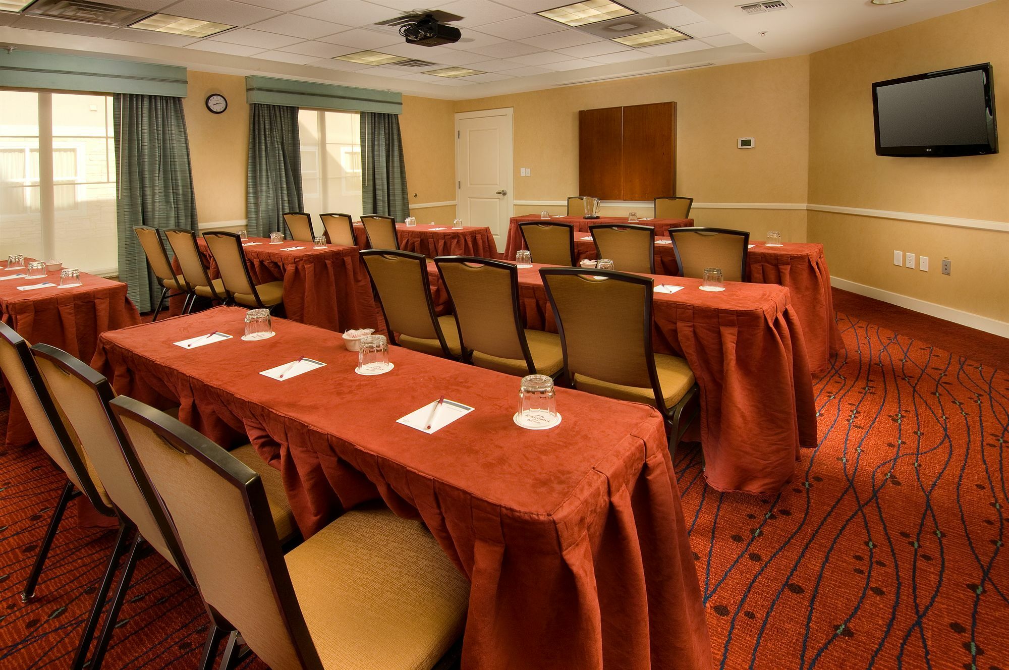 By Marriott Seaworld / Lackland 3*