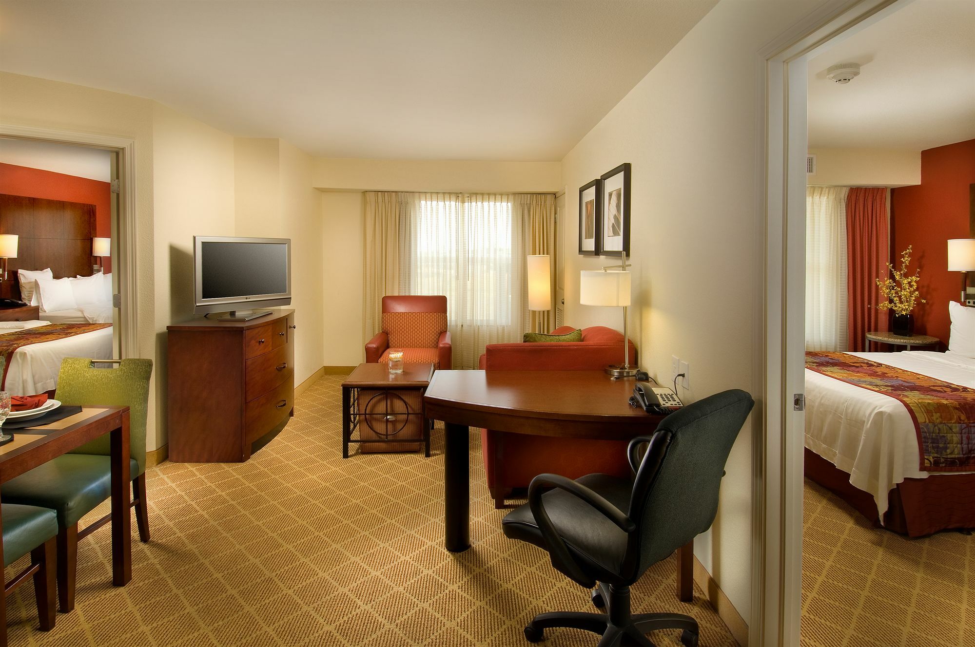 Hotel By Marriott Seaworld / Lackland San Antonio