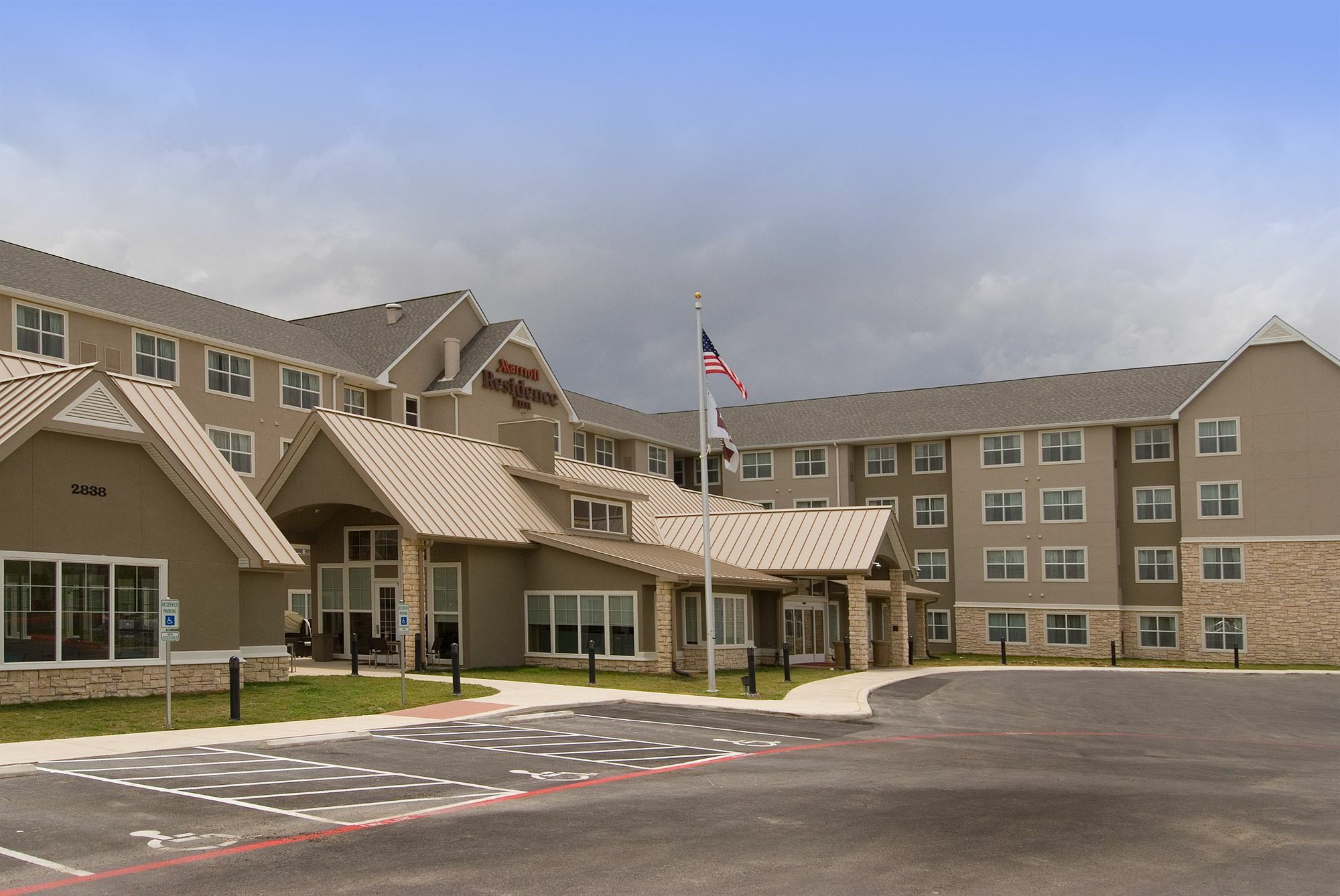 By Marriott Seaworld / Lackland 3* San Antonio